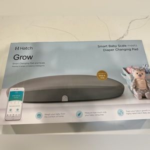 Infant scale/change pad.